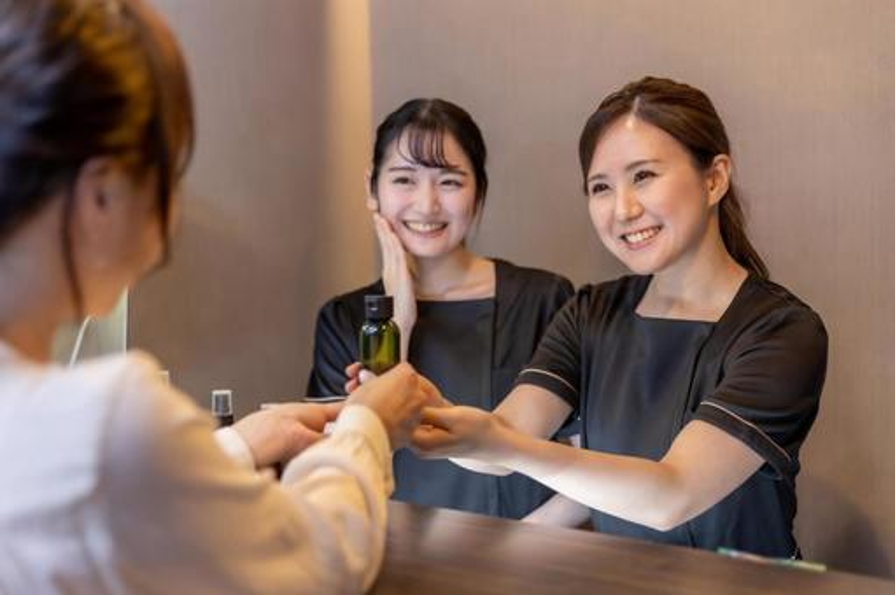 美容部員必見!お客様の心をつかむ接客のコツと注意点